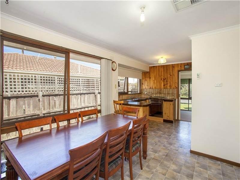 113 Solar Drive, Whittington VIC 3219