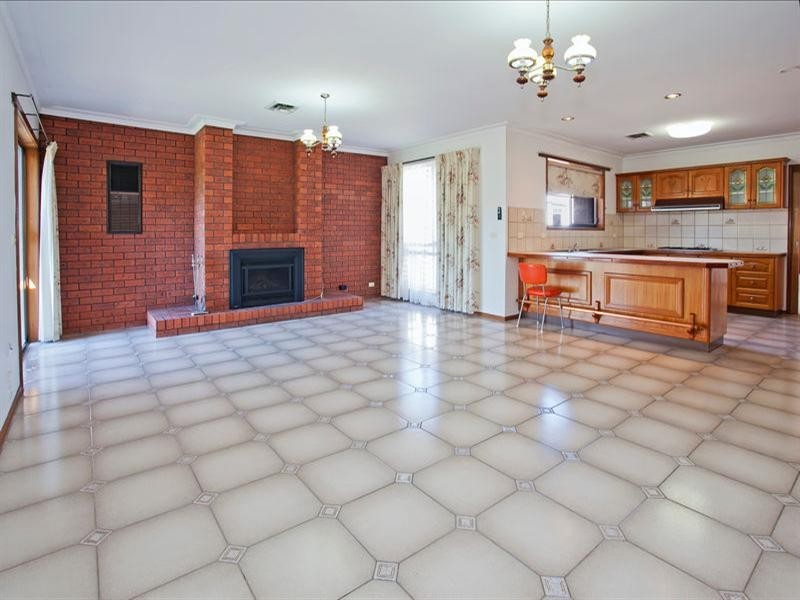 22 Russell Street, Newtown VIC 3220