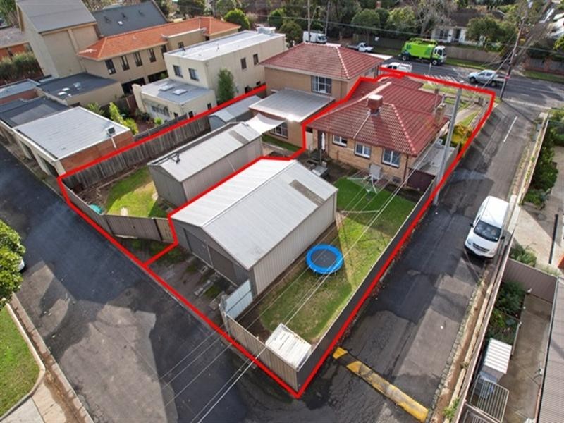 211 Aberdeen Street, Newtown VIC 3220