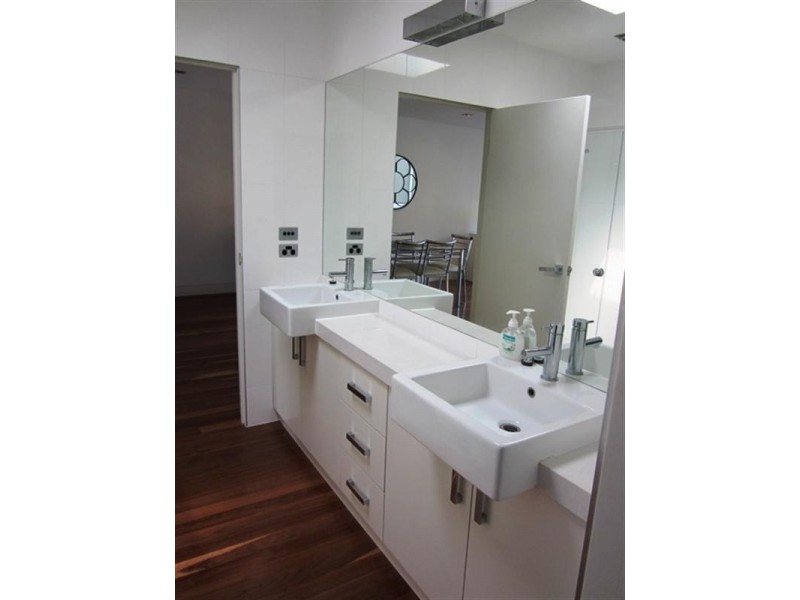 8 Smythe Place, Geelong VIC 3220