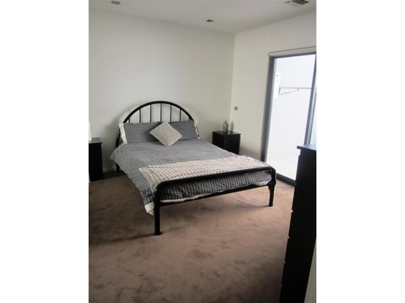 8 Smythe Place, Geelong VIC 3220