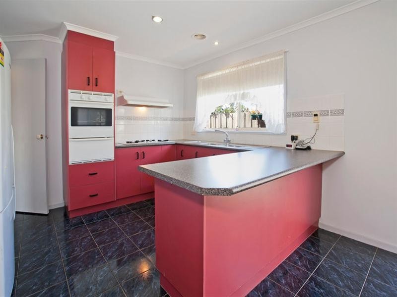 14 Gandross Place, St Albans Park VIC 3219