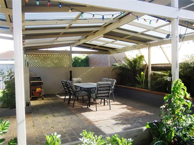 44 St James Street, St Albans Park VIC 3219