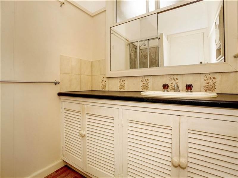 15 Ensby Street, East Geelong VIC 3219