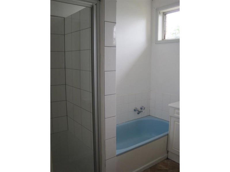 1/3 North Valley Road, Highton VIC 3216