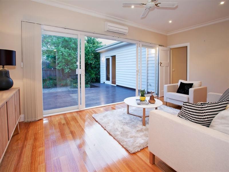 18 Walker Street, Rippleside VIC 3215