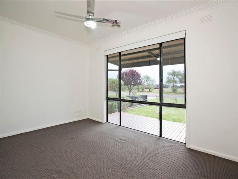 22 Rollins Road, Bell Post Hill VIC 3215