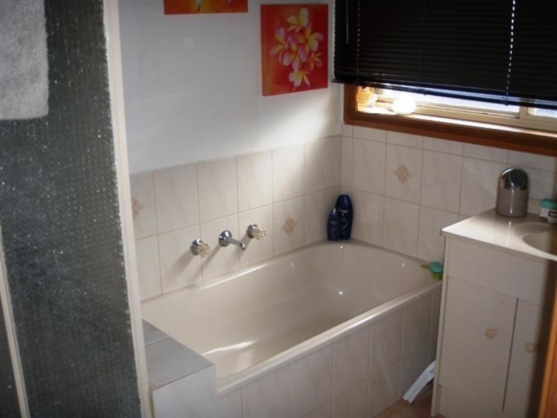 1/122-124 Church Street, Grovedale VIC 3216