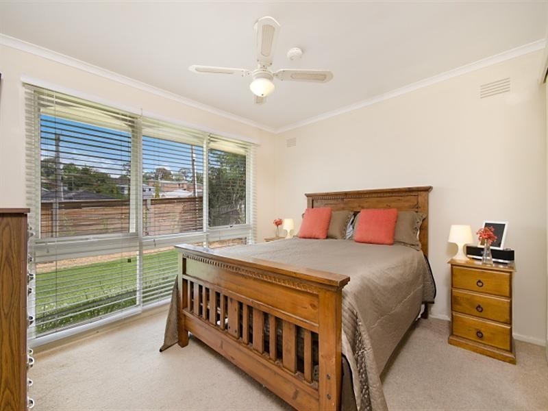 142 Barrabool Road, Highton VIC 3216