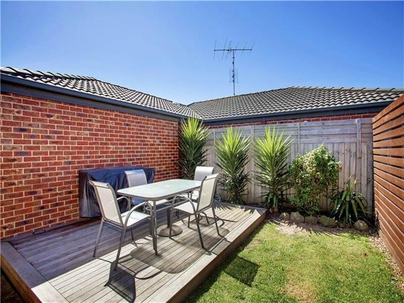 50 Huon Crescent, Leopold VIC 3224