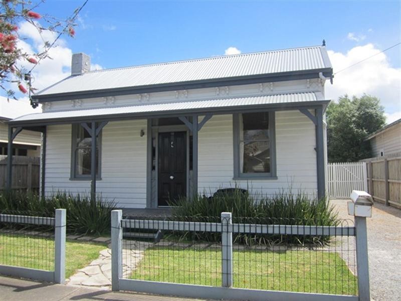 40 Crofton Street, Geelong West VIC 3218