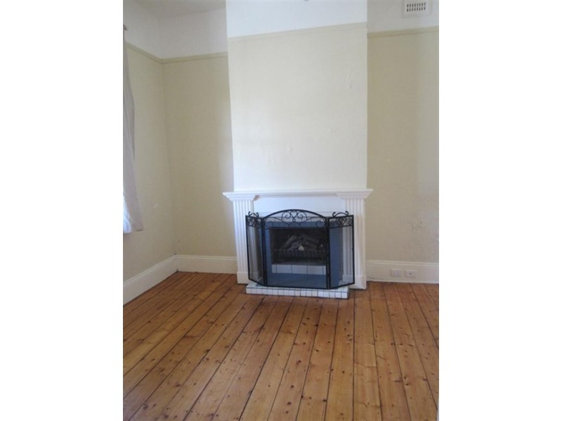 40 Crofton Street, Geelong West VIC 3218