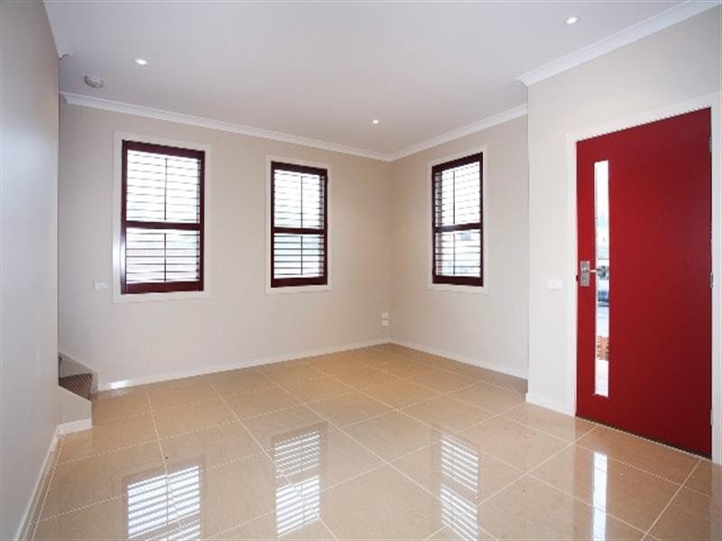 4/100-108 West Fyans Street, Newtown VIC 3220