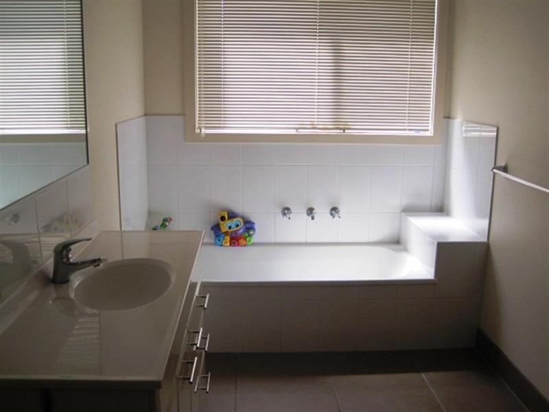 8/199 Bailey Street, Grovedale VIC 3216