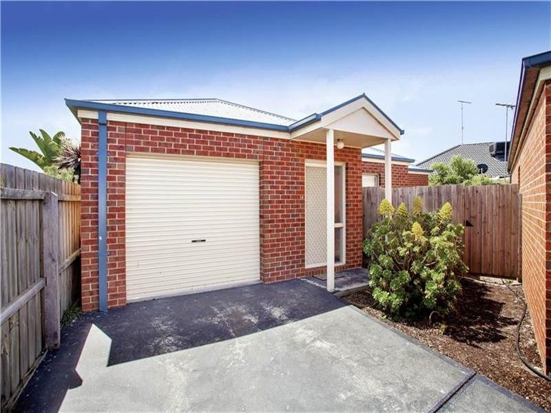 3/11-13 Roseview Way, St Albans Park VIC 3219