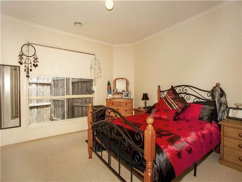 3/11-13 Roseview Way, St Albans Park VIC 3219