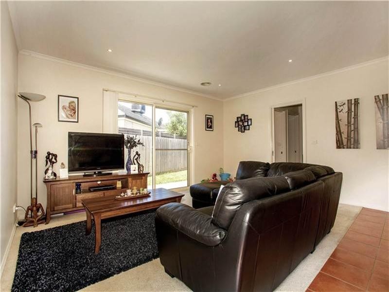 3/11-13 Roseview Way, St Albans Park VIC 3219