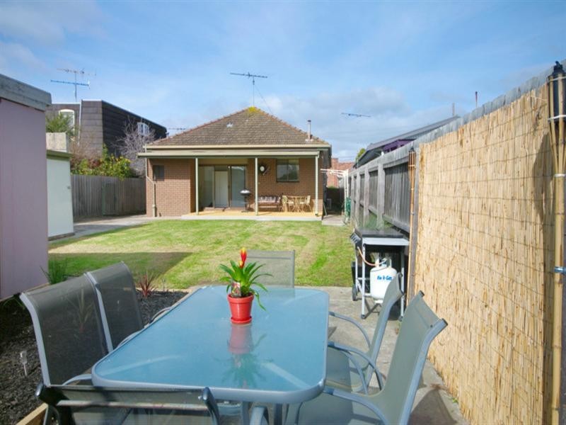 106 Britannia Street, Geelong West VIC 3218