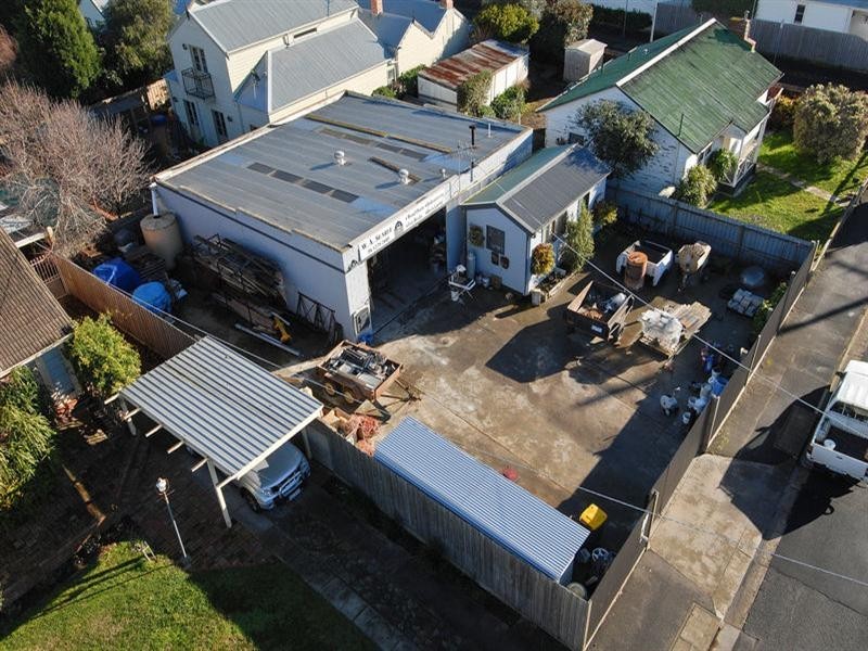 27 Coquette Street, Geelong West VIC 3218