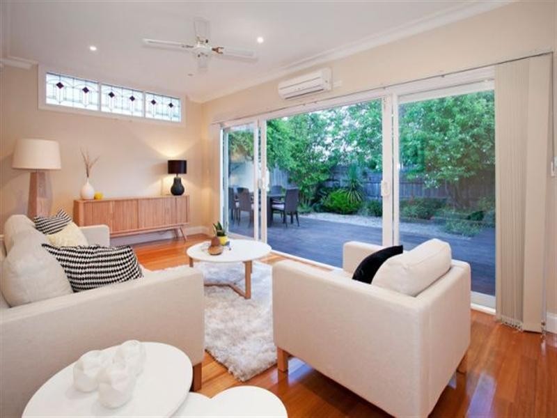 18 Walker Street, Rippleside VIC 3215