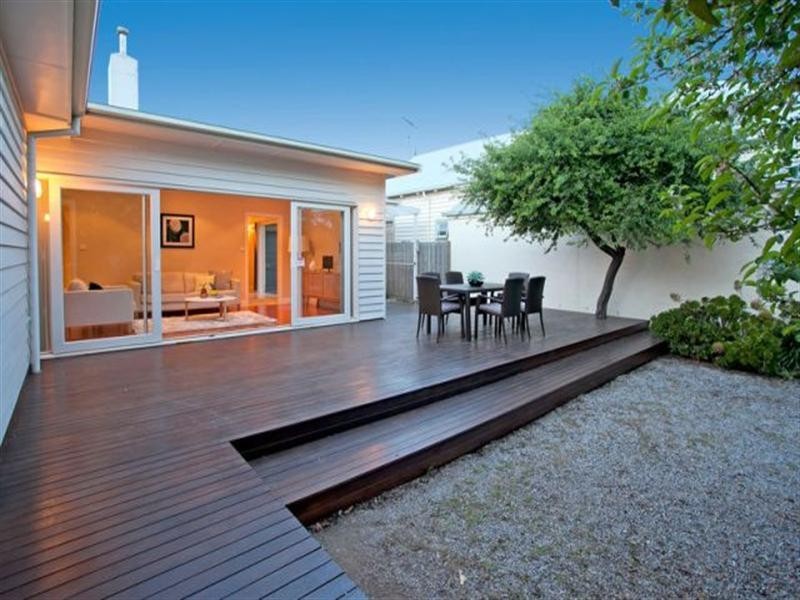 18 Walker Street, Rippleside VIC 3215