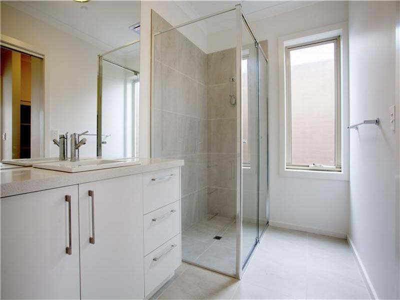 66 Coriyule Road, Drysdale VIC 3222