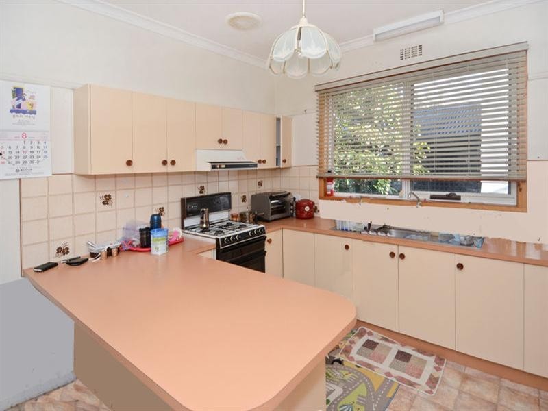 11 Riverview Terrace, Belmont VIC 3216