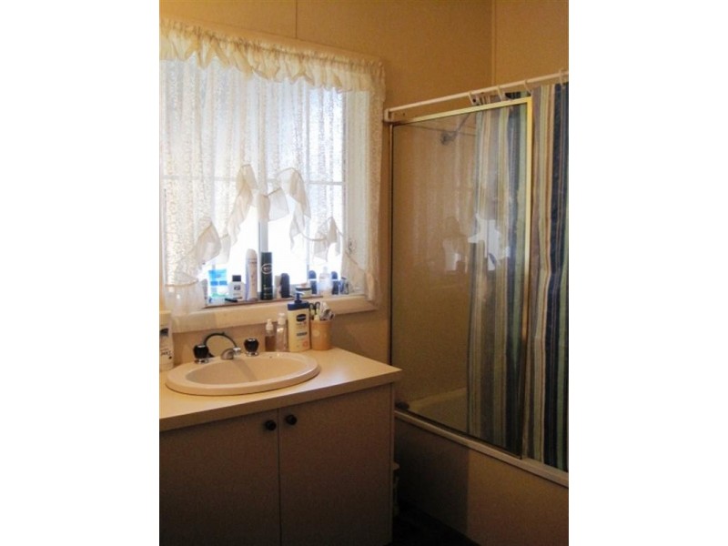 60 Roslyn Road, Belmont VIC 3216