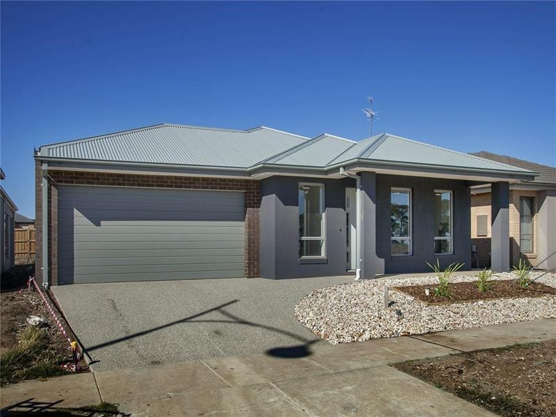 35 Creekside Drive, Drysdale VIC 3222