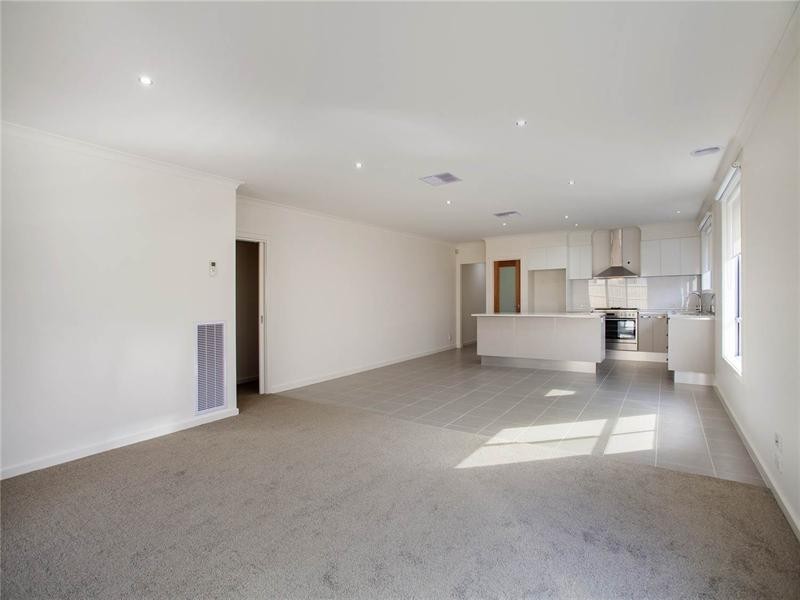 35 Creekside Drive, Drysdale VIC 3222