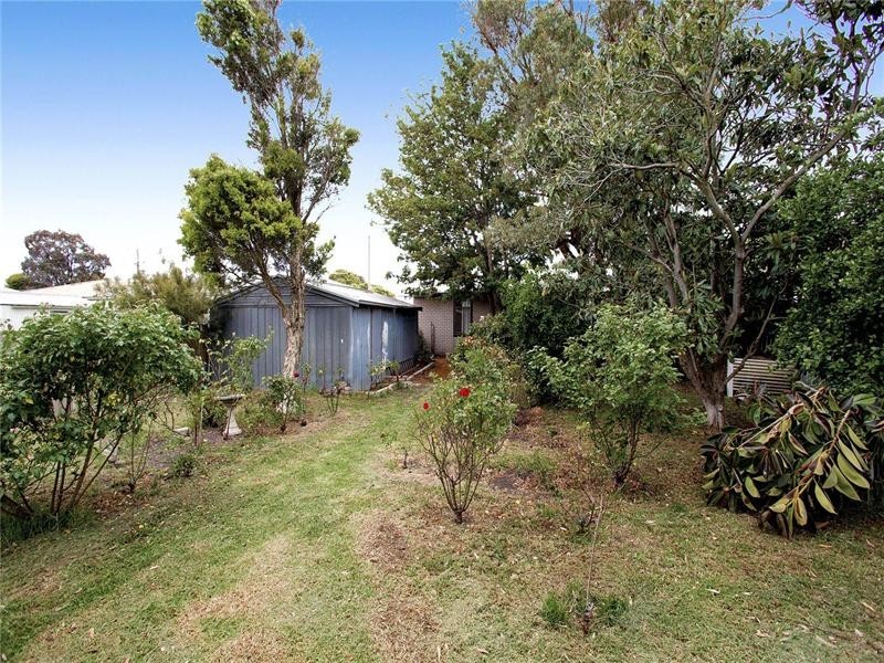 9 Watsonia Grove, Norlane VIC 3214