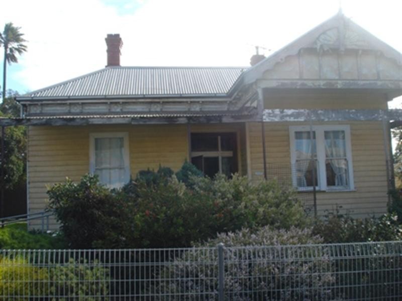 10 Waterloo Street, Geelong West VIC 3218