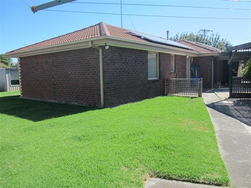 4 Galaxy Court, Whittington VIC 3219