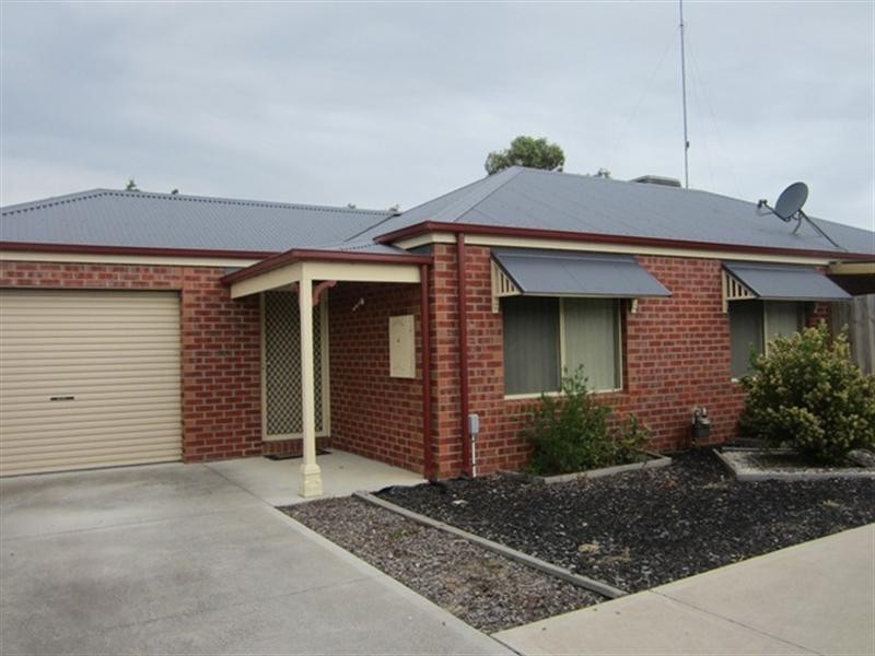 4/51 Tanner Street, Breakwater VIC 3219