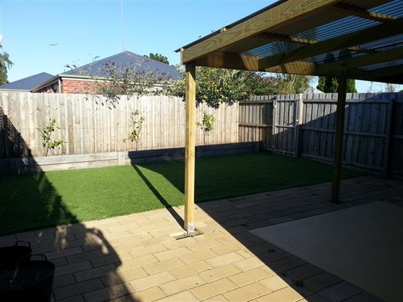 4/51 Tanner Street, Breakwater VIC 3219