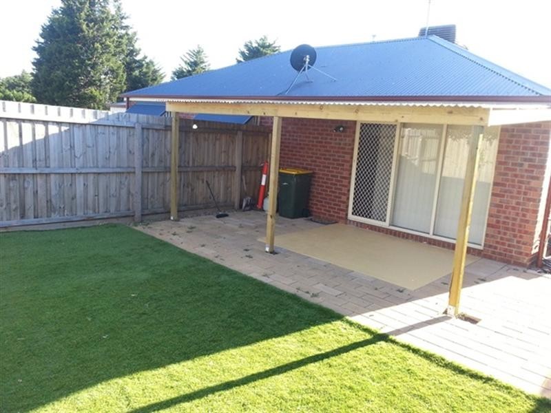 4/51 Tanner Street, Breakwater VIC 3219