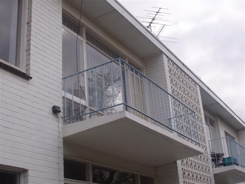 7/2 Pevensey Street, Geelong VIC 3220