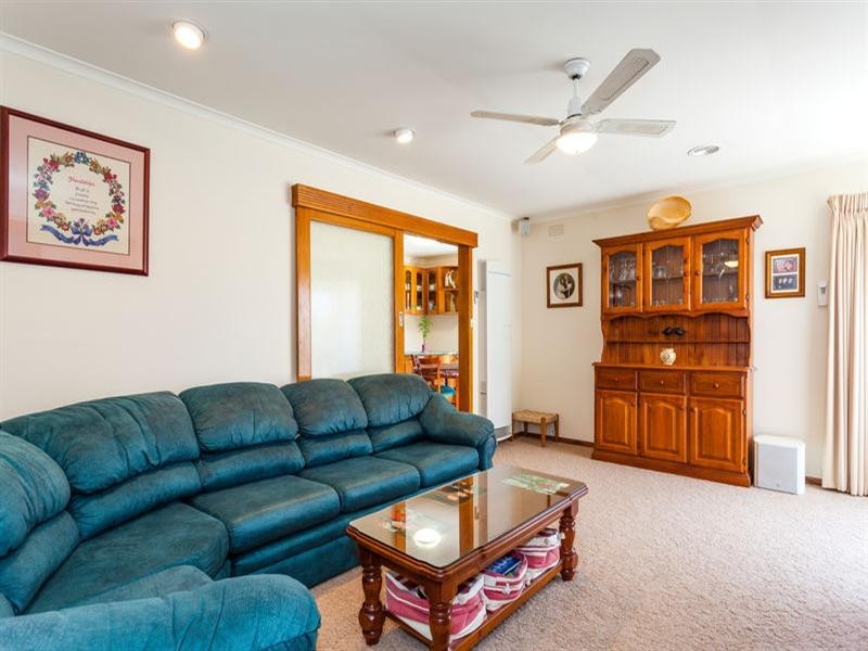 6 Tamala Avenue, Marshall VIC 3216