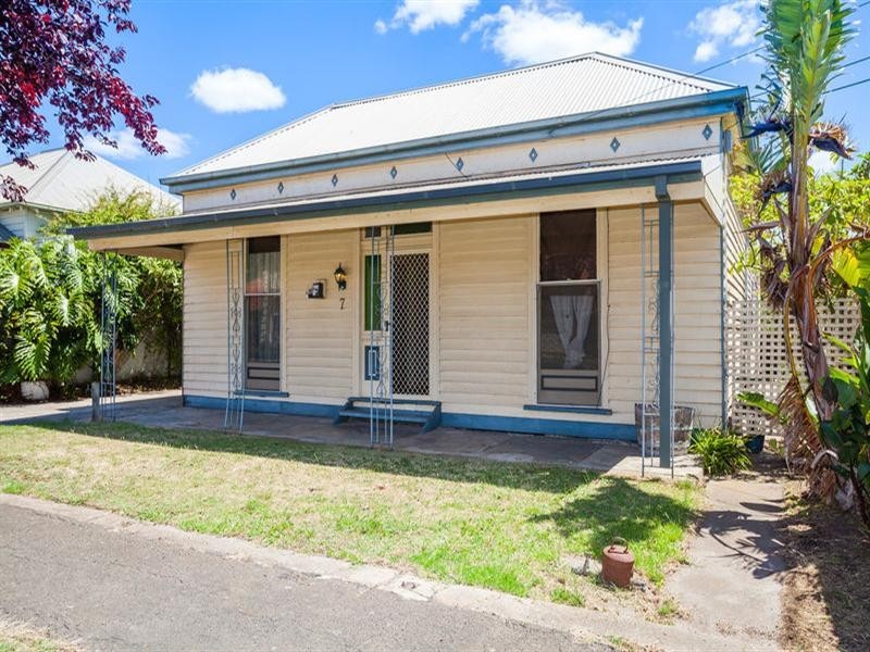 7 Vautier Street, North Geelong VIC 3215