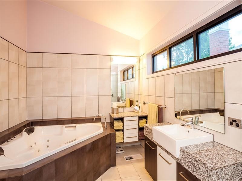 460A Ryrie Street, East Geelong VIC 3219