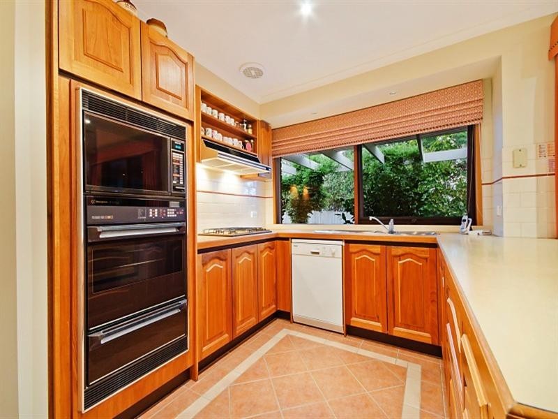 1 Farrer Close, Wandana Heights VIC 3216