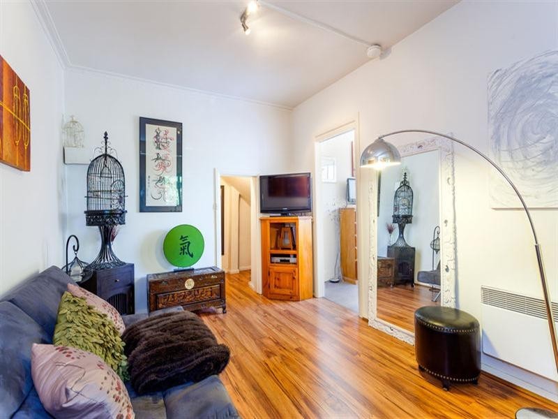 2/14 Osborne Avenue, North Geelong VIC 3215