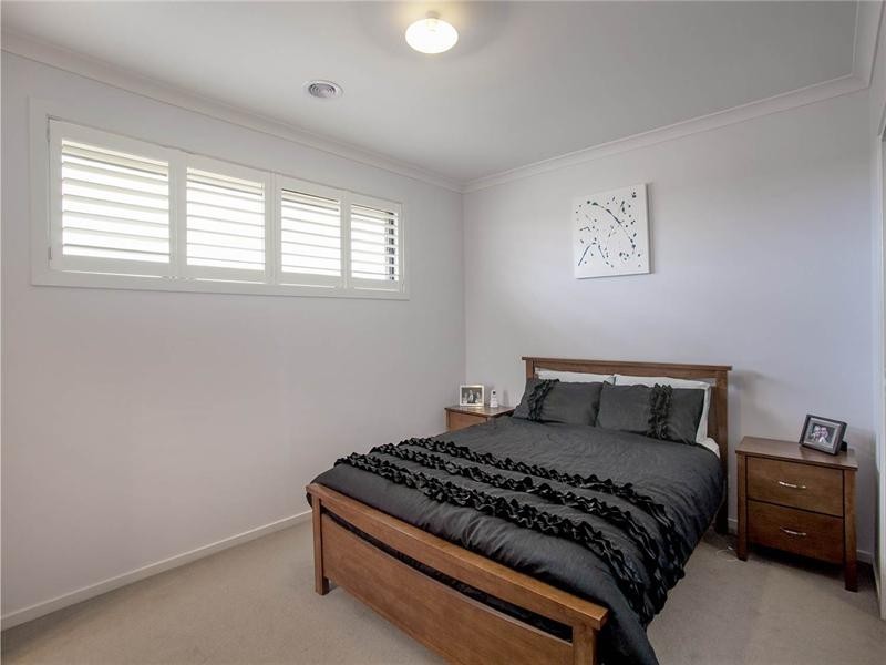 20 Fairvista Avenue, Leopold VIC 3224