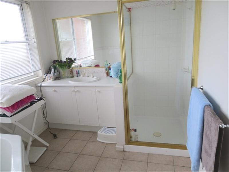 1/17 Alexandra Avenue, Geelong VIC 3220