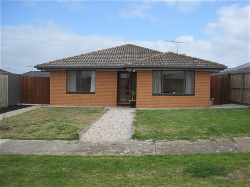 1/7-9 Fraser Street, Herne Hill VIC 3218