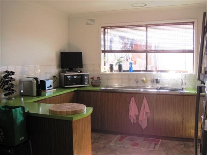 1/7-9 Fraser Street, Herne Hill VIC 3218