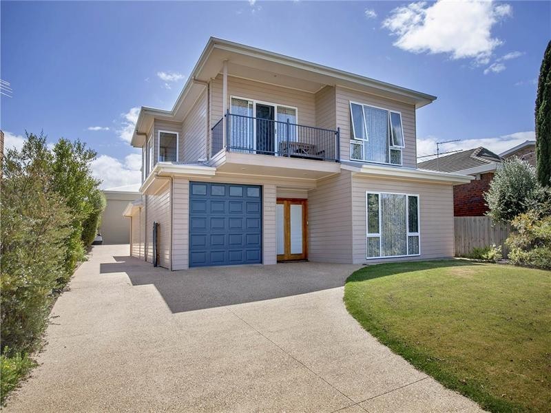 28 Alkoomi Avenue, Hamlyn Heights VIC 3215