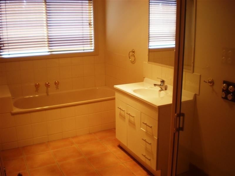 3/47 Rossack Drive, Waurn Ponds VIC 3216