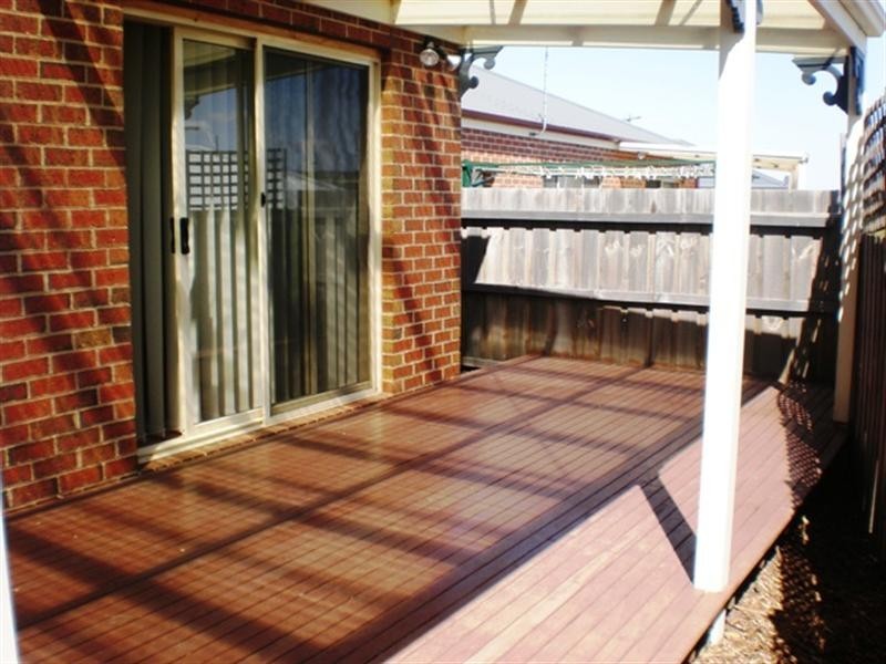 3/47 Rossack Drive, Waurn Ponds VIC 3216