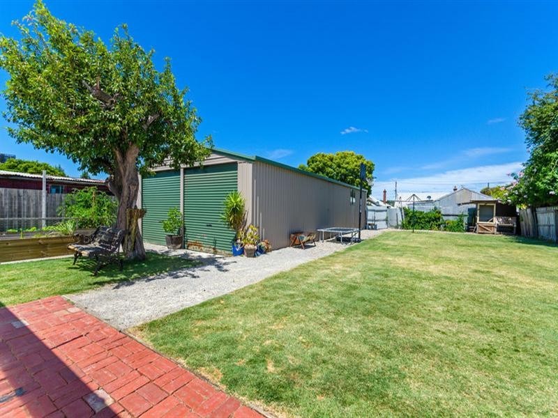 205 Hope Street, Geelong West VIC 3218